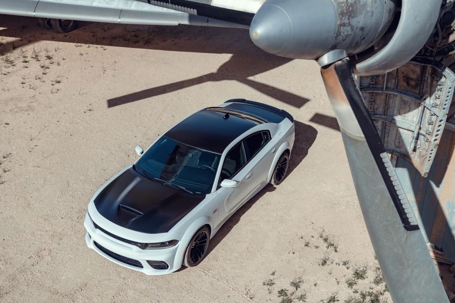  Dodge Charger Scat Pack Widebody 2019 года  (фото 26 из 79)